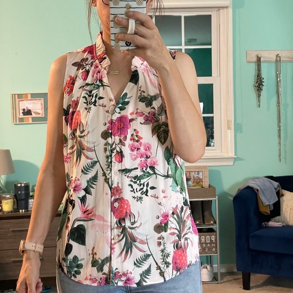 Banana‎ Republic Tropical Floral Pineapple Bird Ruffle Neck Sleeveless Blouse S - Picture 2 of 5